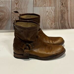 Dark brown Leather Size 8 Frye Boots